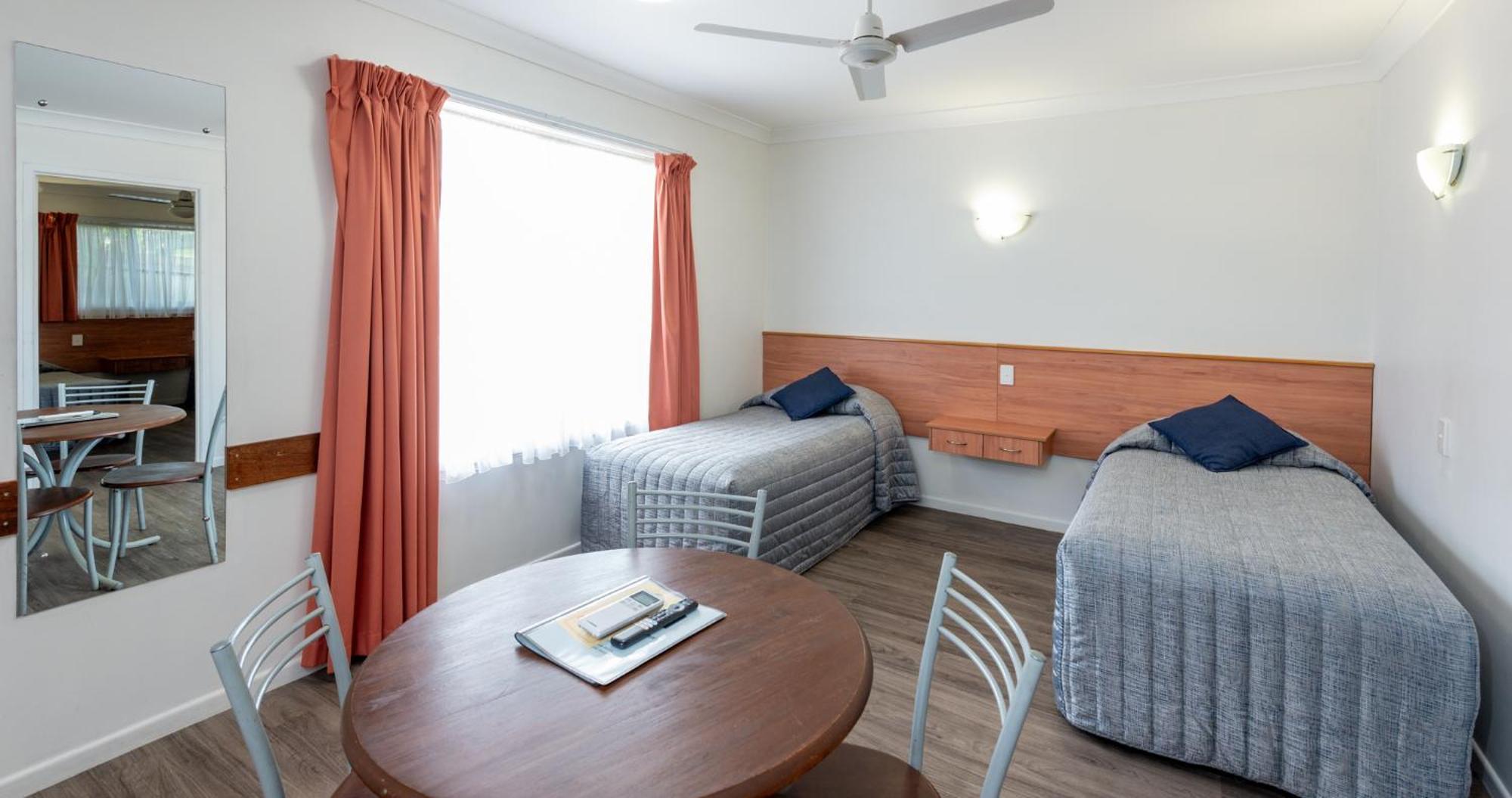 Riviera On Ruthven Motel Toowoomba Buitenkant foto