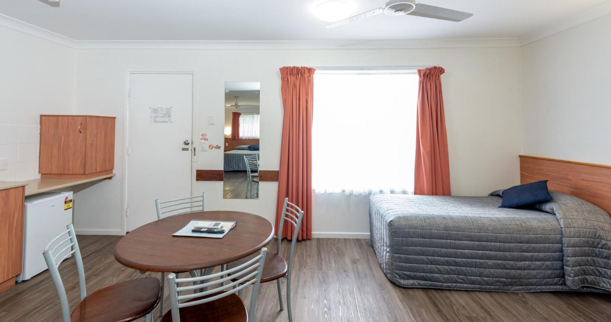 Riviera On Ruthven Motel Toowoomba Buitenkant foto